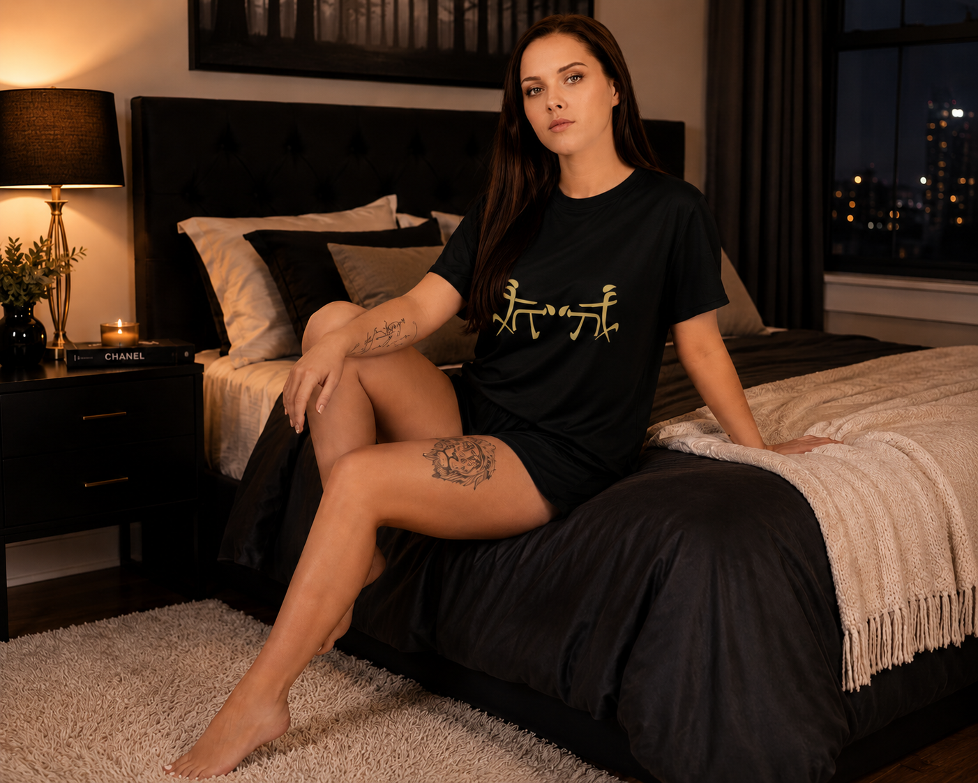 American Naughty Gold Minimalist Figures Lounge Set